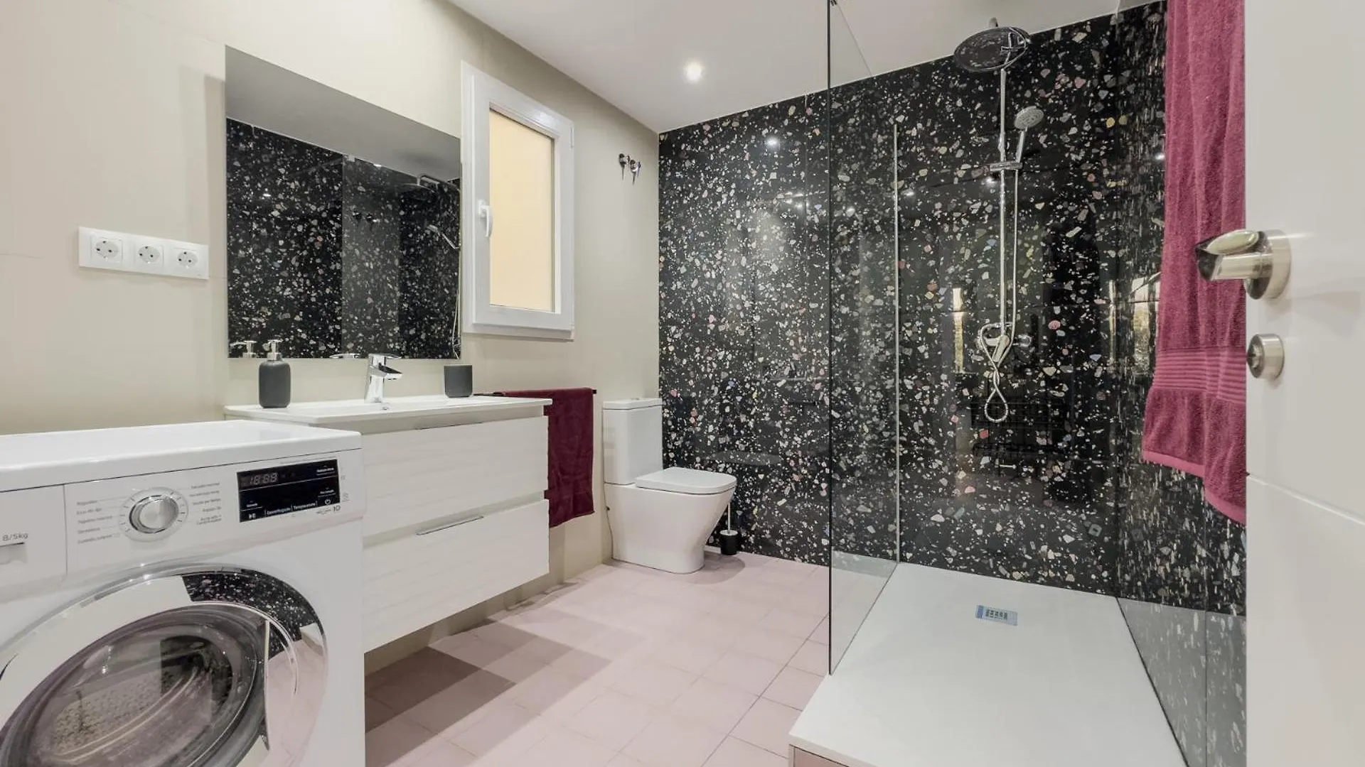 Apartment Apartamento Rambla Cataluna 35 Barcelona Spain